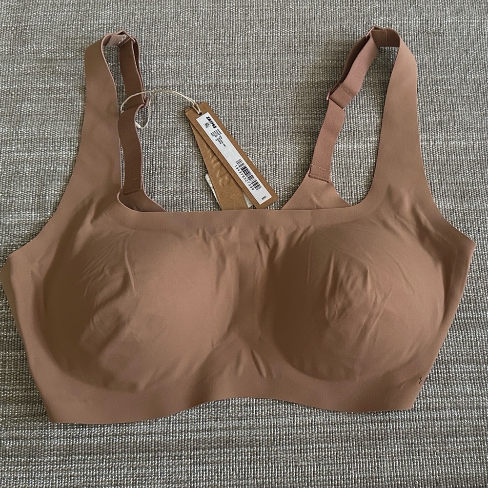 SKIMS Seamless Brown Bra